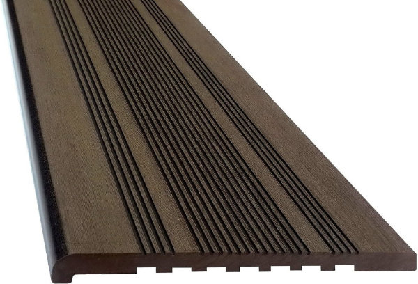 Ступени из ДПК Ecodeck полнотелая купить в Звенигороде
